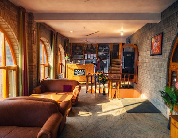 Malti Guest House