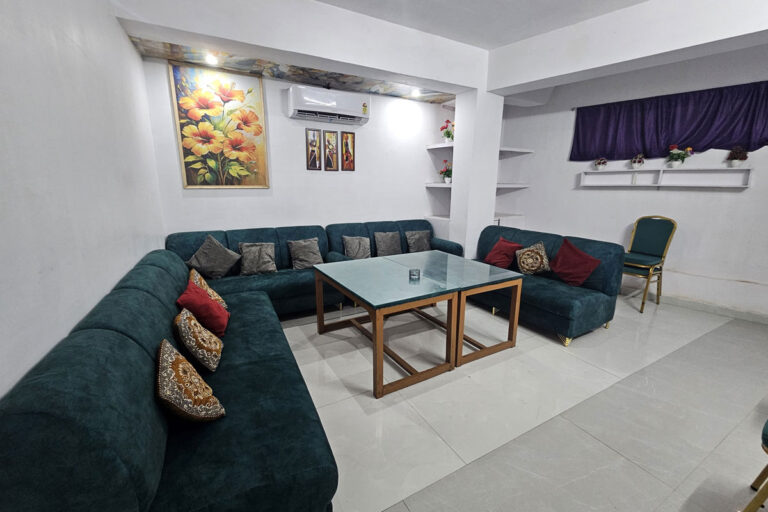 banquet-hall-malti-guest-house-10